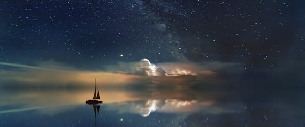 剧情片《星空下的约定》海报，两人在璀璨星空下对视的浪漫场景